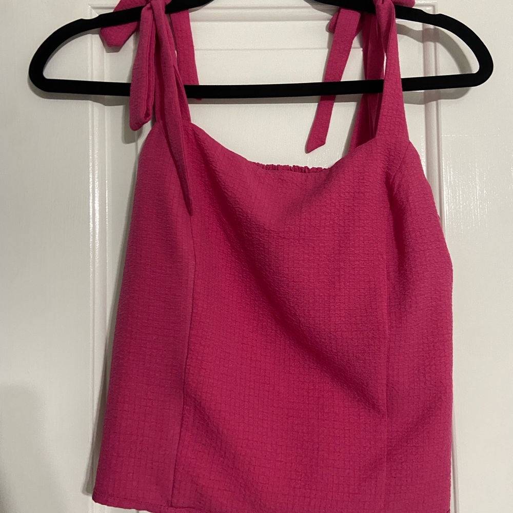 Old Navy Pink Sleeveless Tank Top with Crop and Tie Front